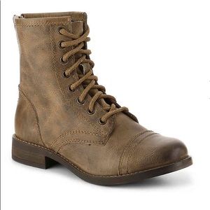 Steve Madden Ciomi Combat Boots